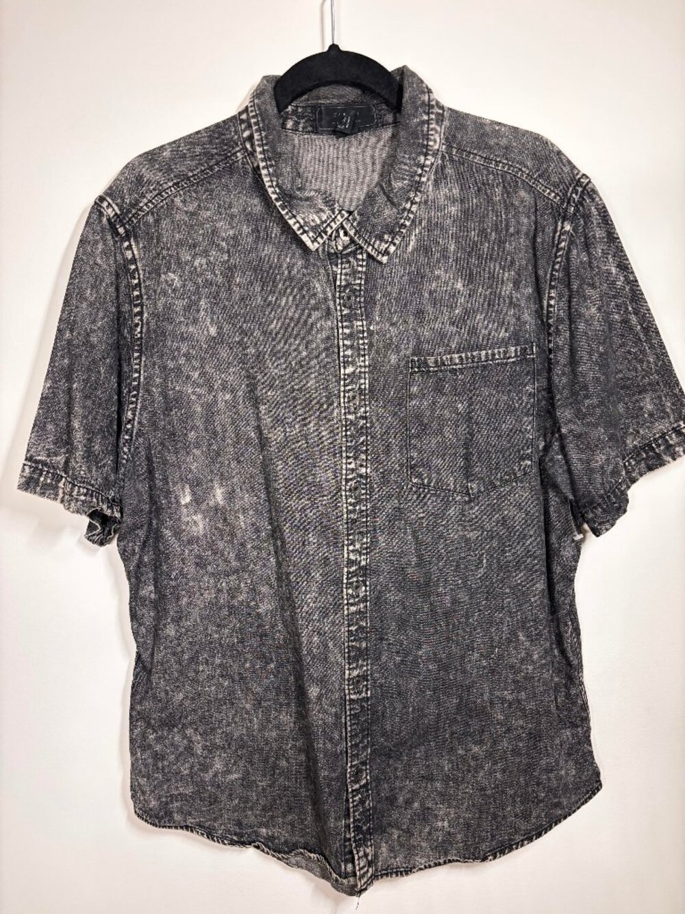 21MEN XL Acid Wash Button-Up Shirt | Black Gray Denim Look | Short Sleeve